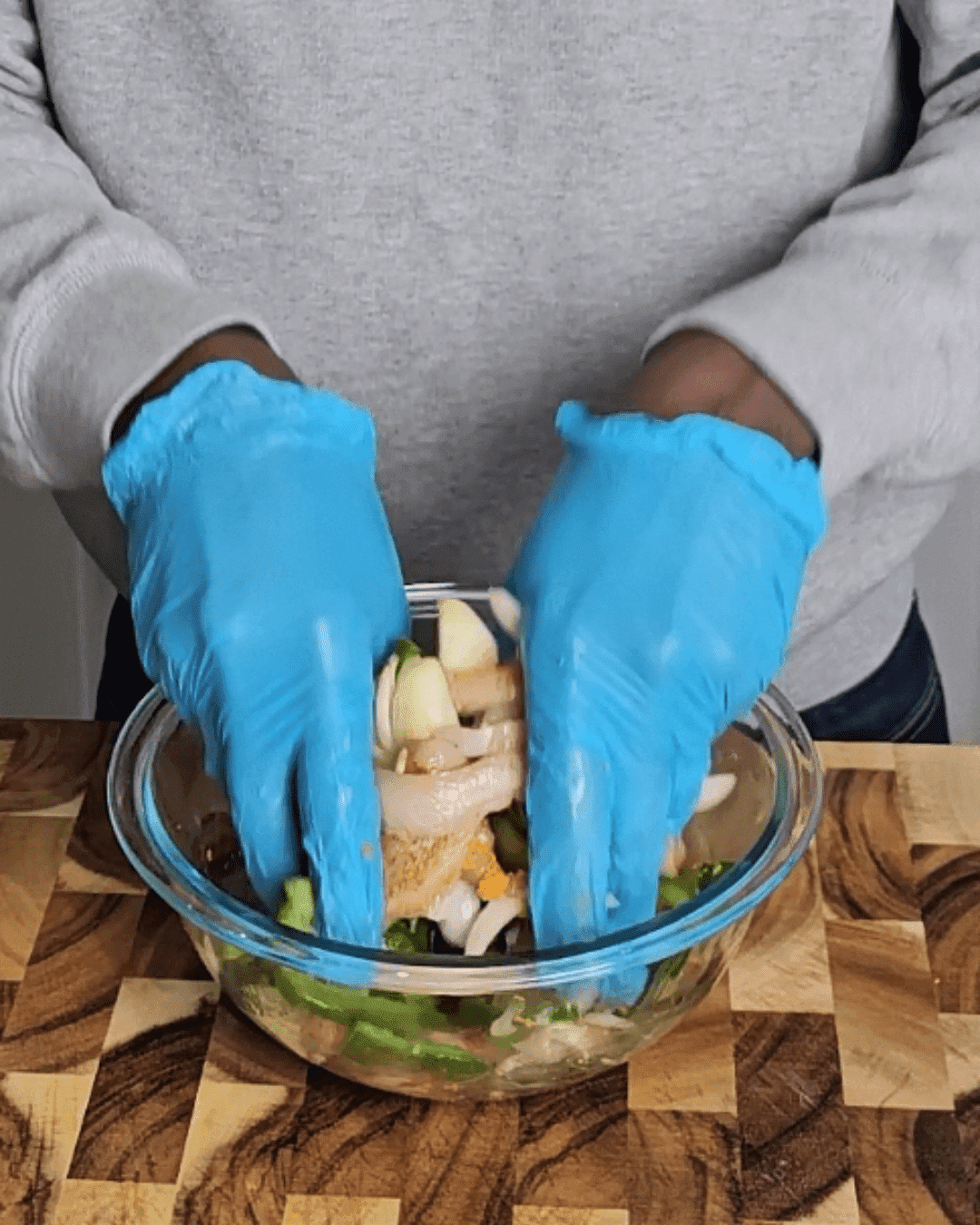 Turmeric and Chicken Breast with Rice Vermicelli