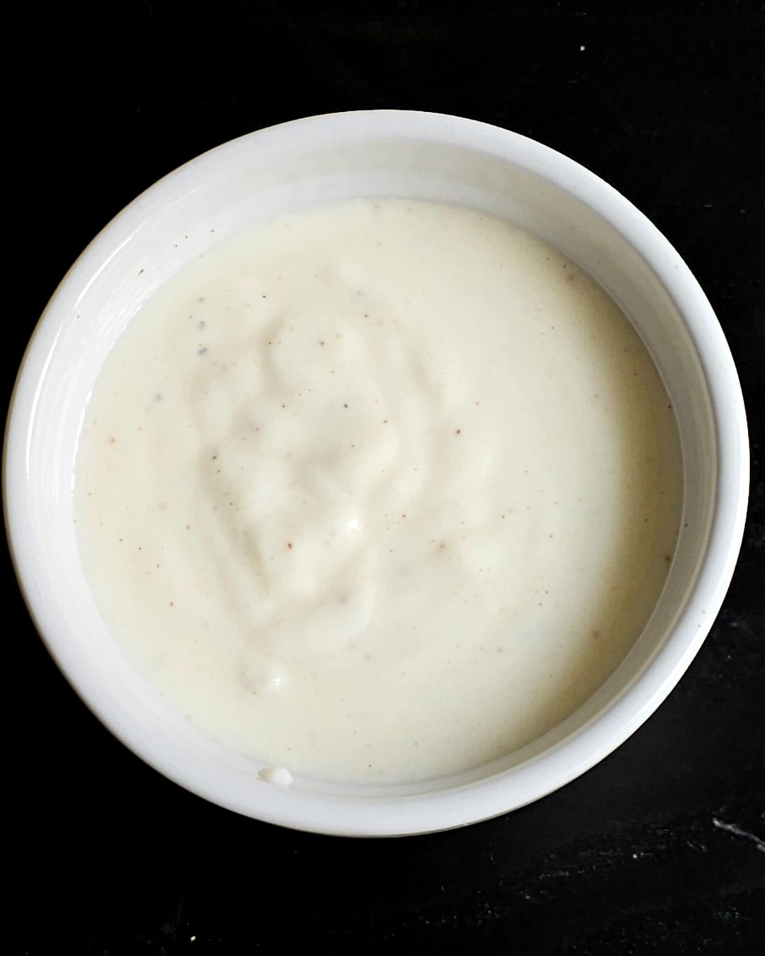 Dip de yogur con pimienta Likouala